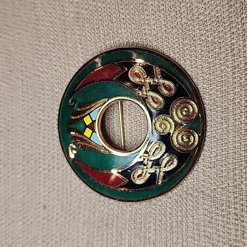 Vintage Tara Ware Celtic Enamel Brooch, Pre-loved in Great Condition